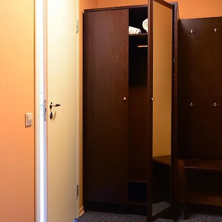 Abc Airport Hotel 3*