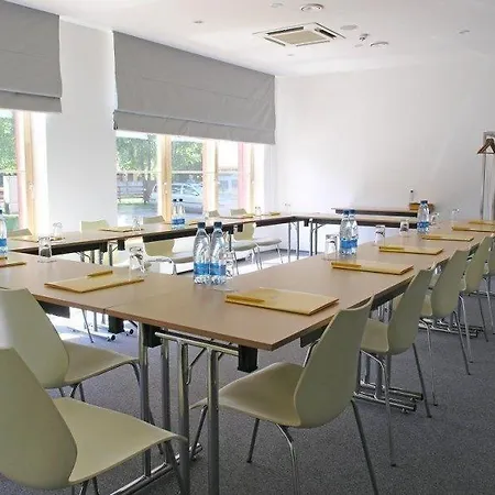 酒店 Abc Airport 里加